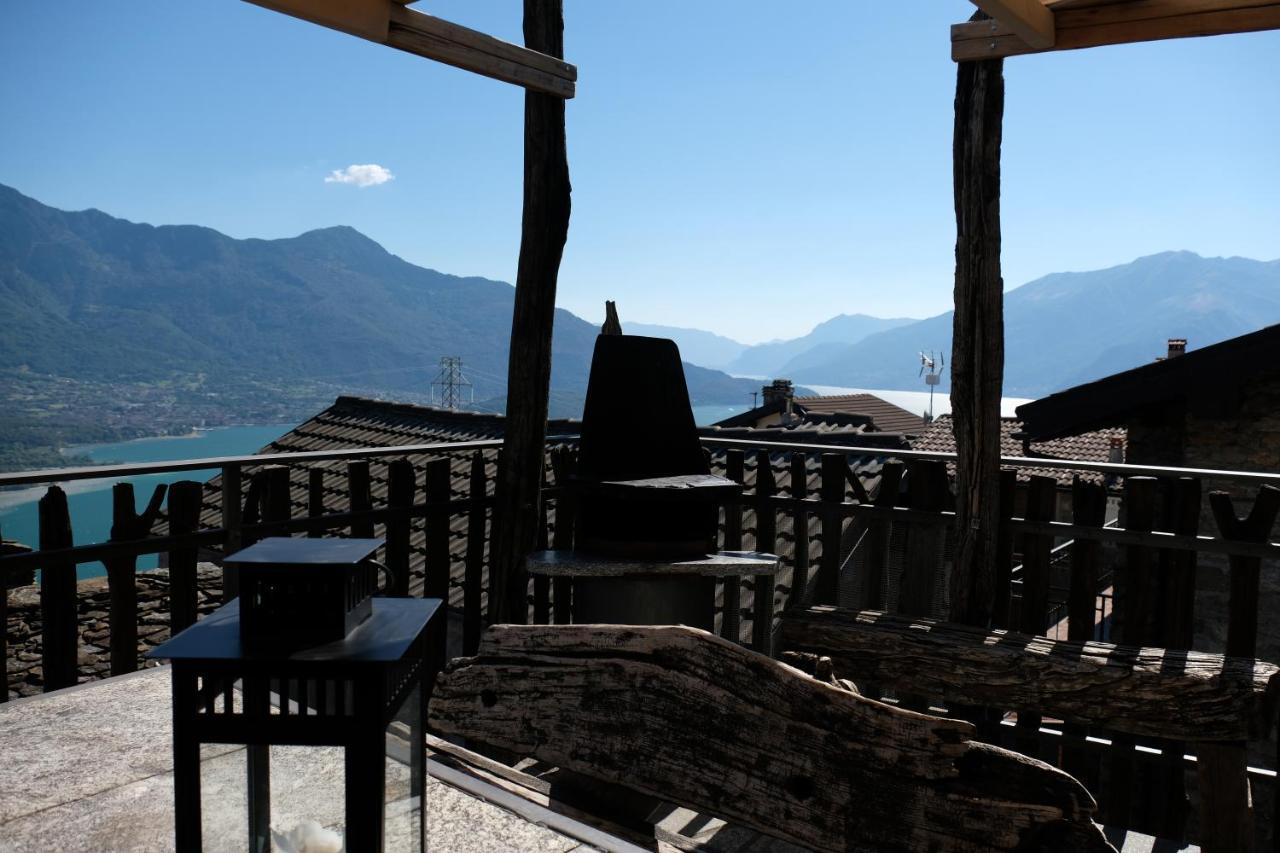 Appartamenti Montemezzo Le Case In Pietra Sorico Exterior photo